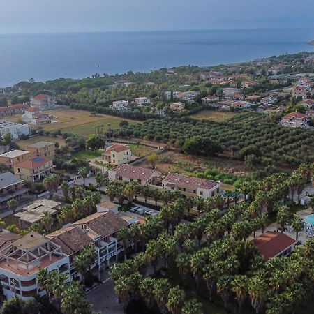 Prince Franklyn Hotel Санта-Мария-ди-Кастеллабате Экстерьер фото