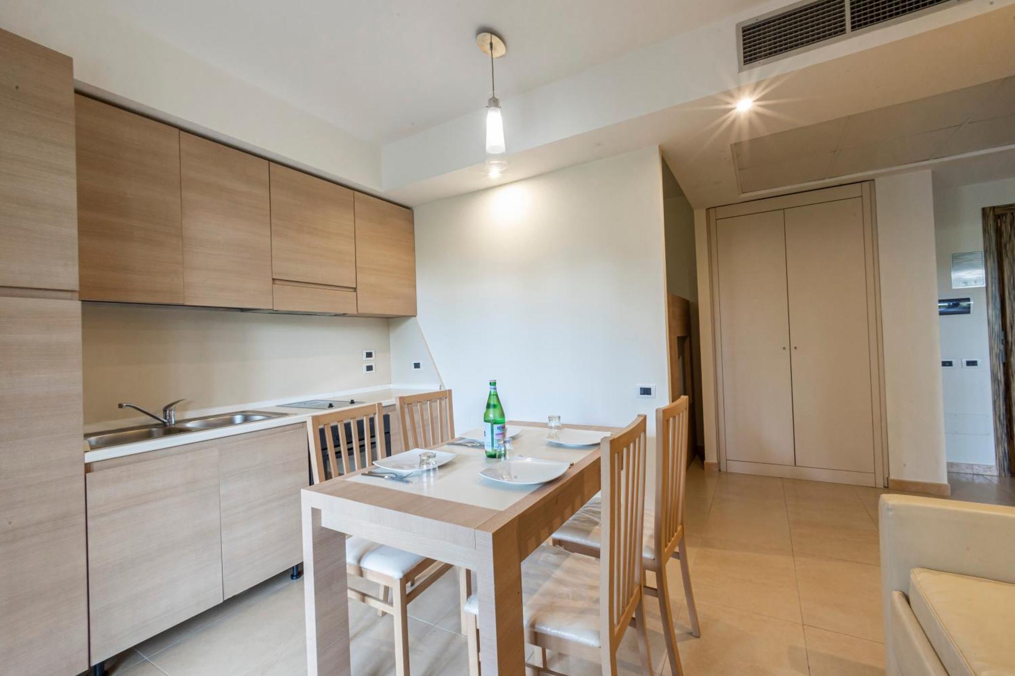 Prince Franklyn Hotel Санта-Мария-ди-Кастеллабате Экстерьер фото