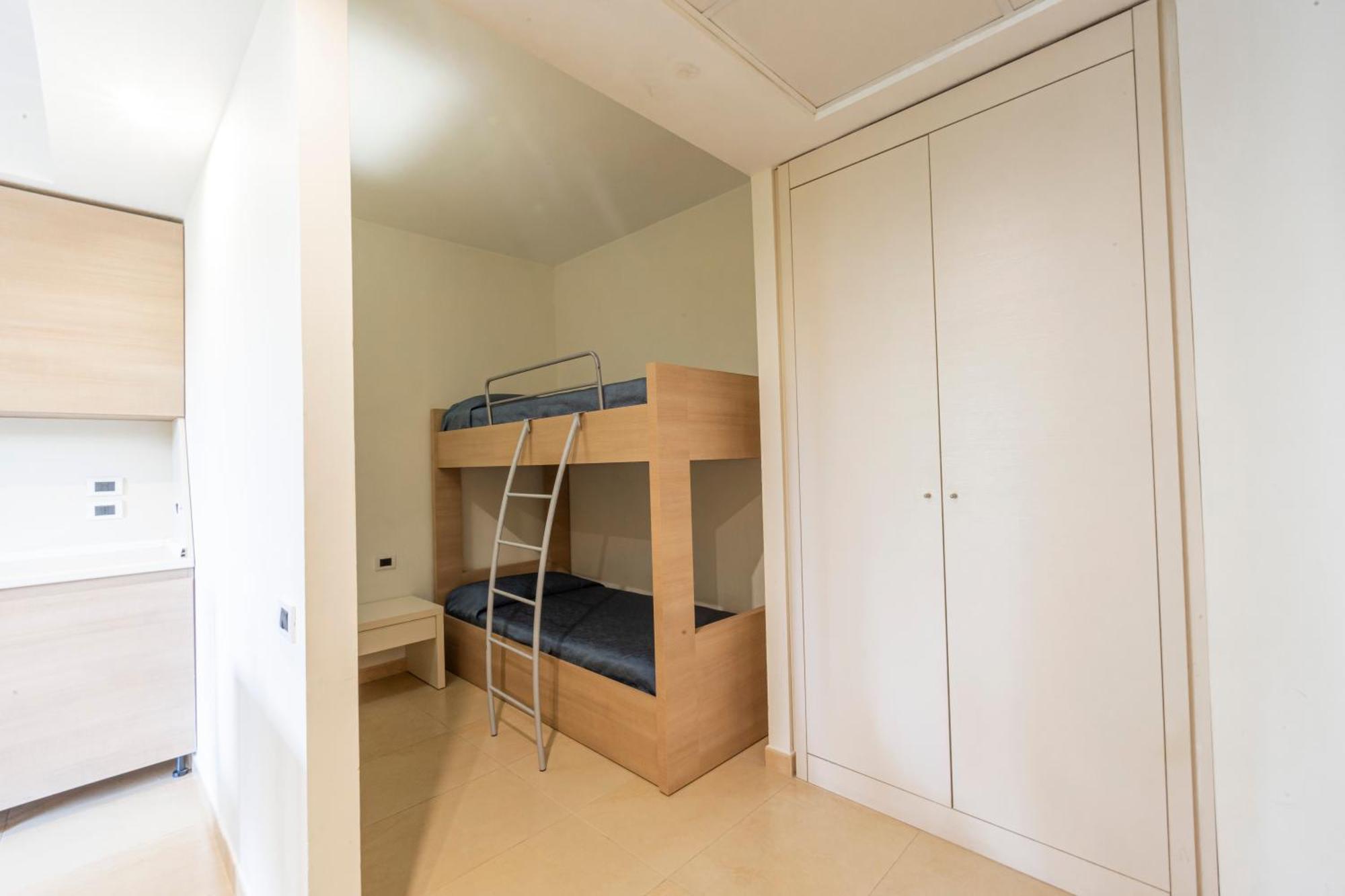 Prince Franklyn Hotel Санта-Мария-ди-Кастеллабате Экстерьер фото