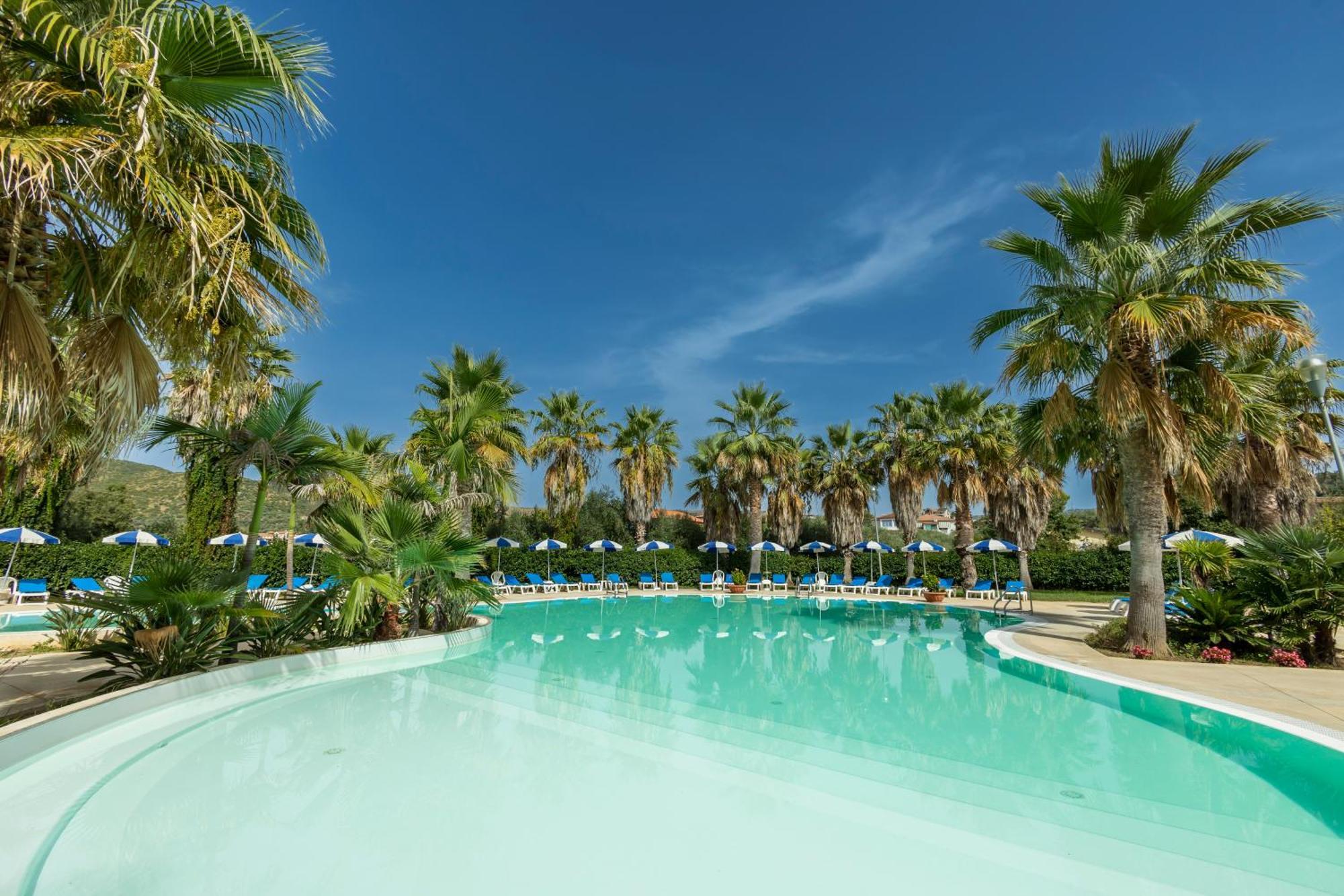 Prince Franklyn Hotel Санта-Мария-ди-Кастеллабате Экстерьер фото
