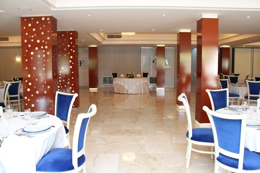 Prince Franklyn Hotel Санта-Мария-ди-Кастеллабате Экстерьер фото
